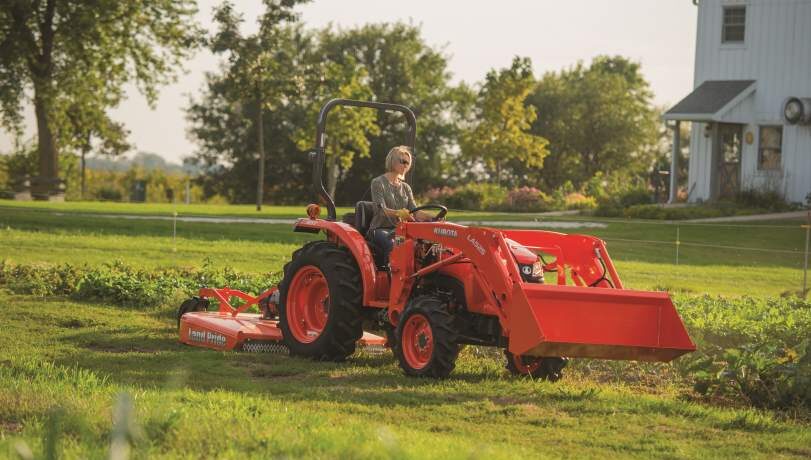 Kubota L2501HST Tractor - Steen Enterprises